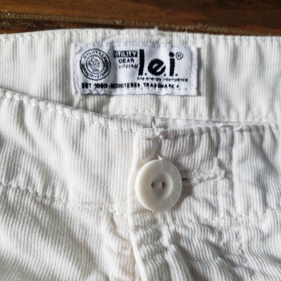 Lei skirt - Picture 2 of 6